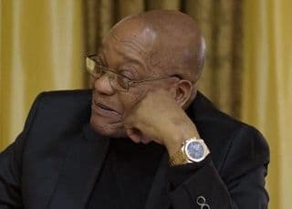 What benefits does Jacob Zuma get if he chooses to resign?