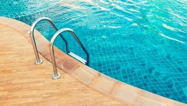 Tragic! Man drowns in swimming pool in Upington
